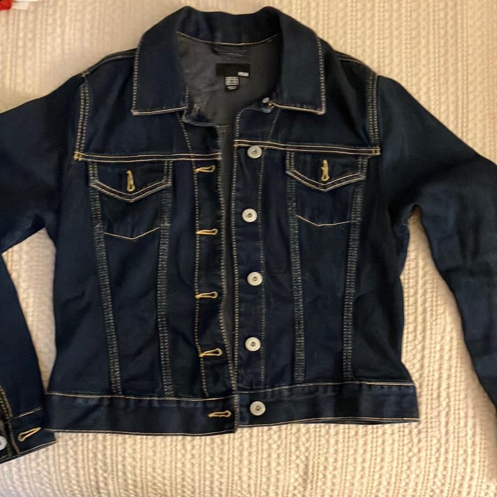 EUC H&M Dark Blue Denim Jacket size Medium